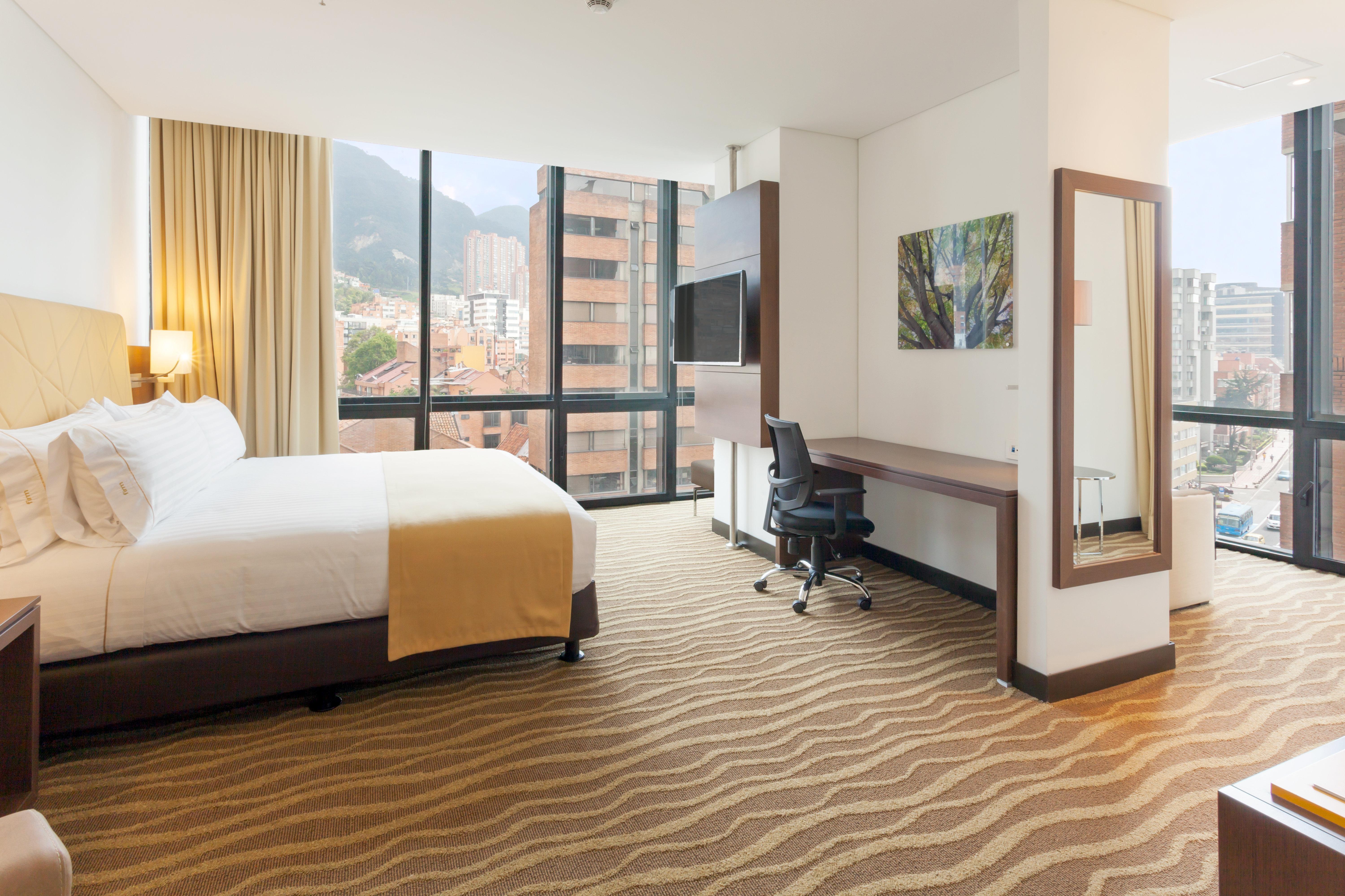 Holiday Inn Express & Suites Bogota Zona G By Ihg, Bogota